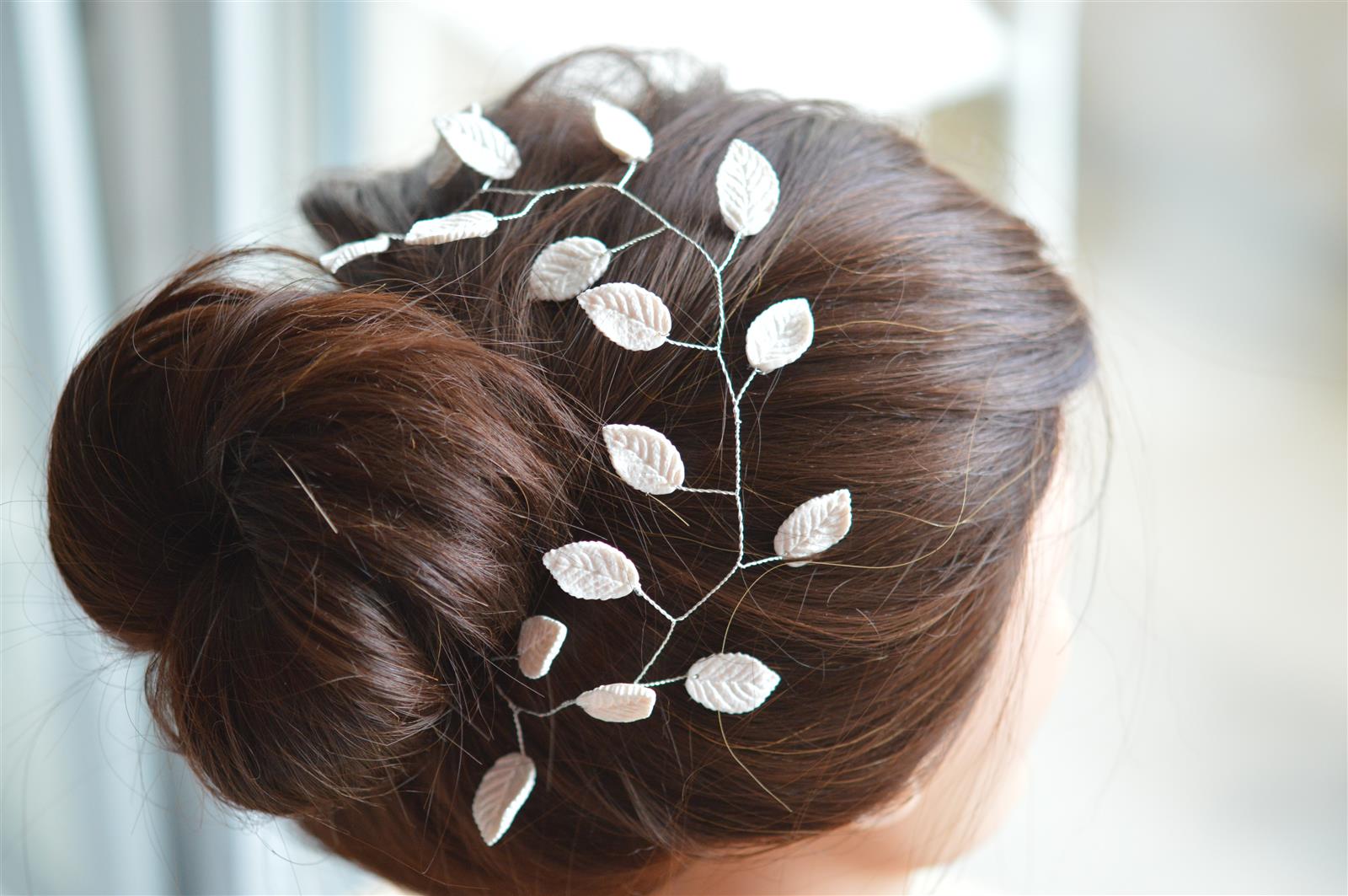 Accesoriu par mireasa flexibil cu frunze