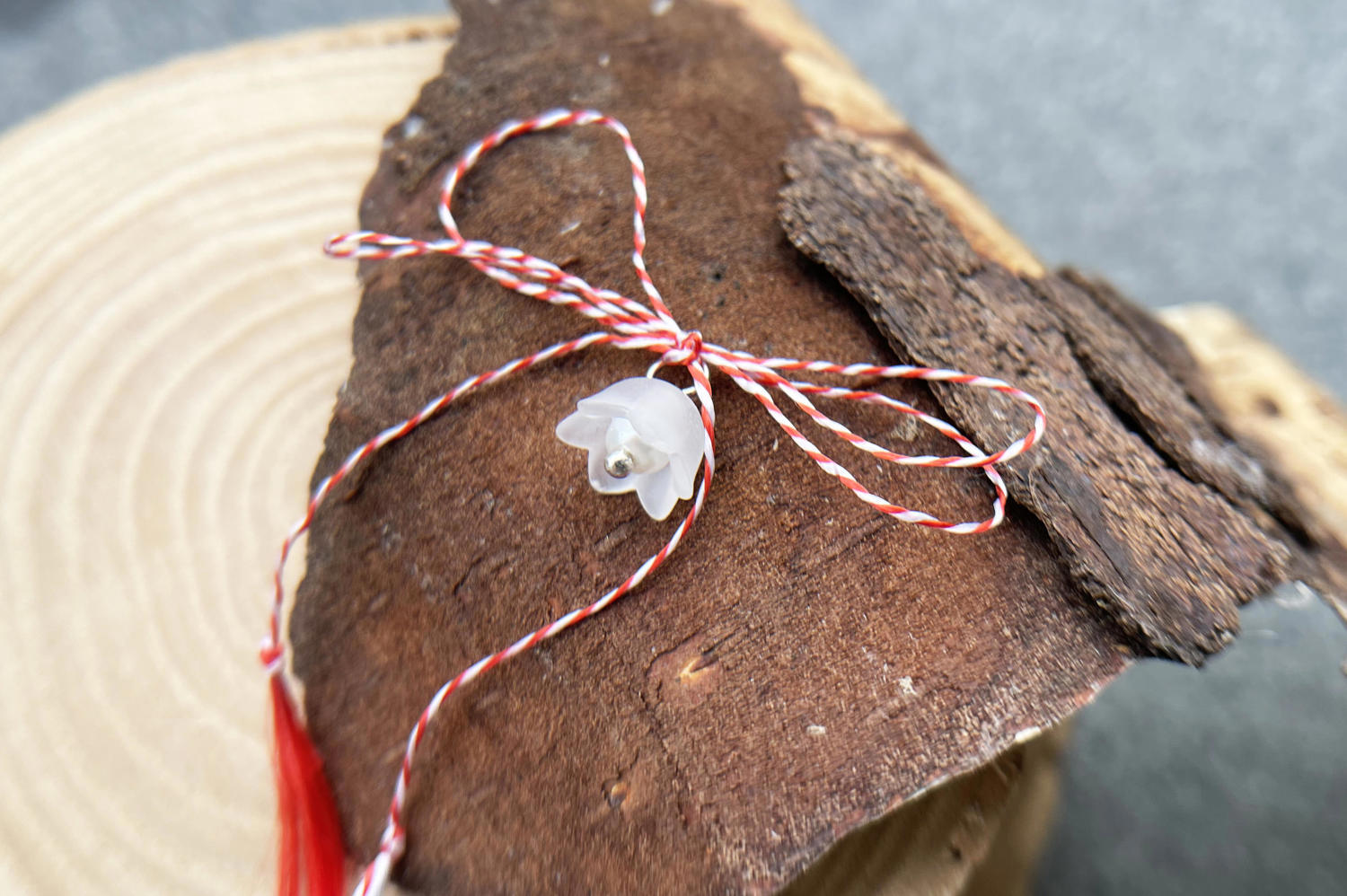 Martisor pandantiv placat cu argint Lacramioara Alba