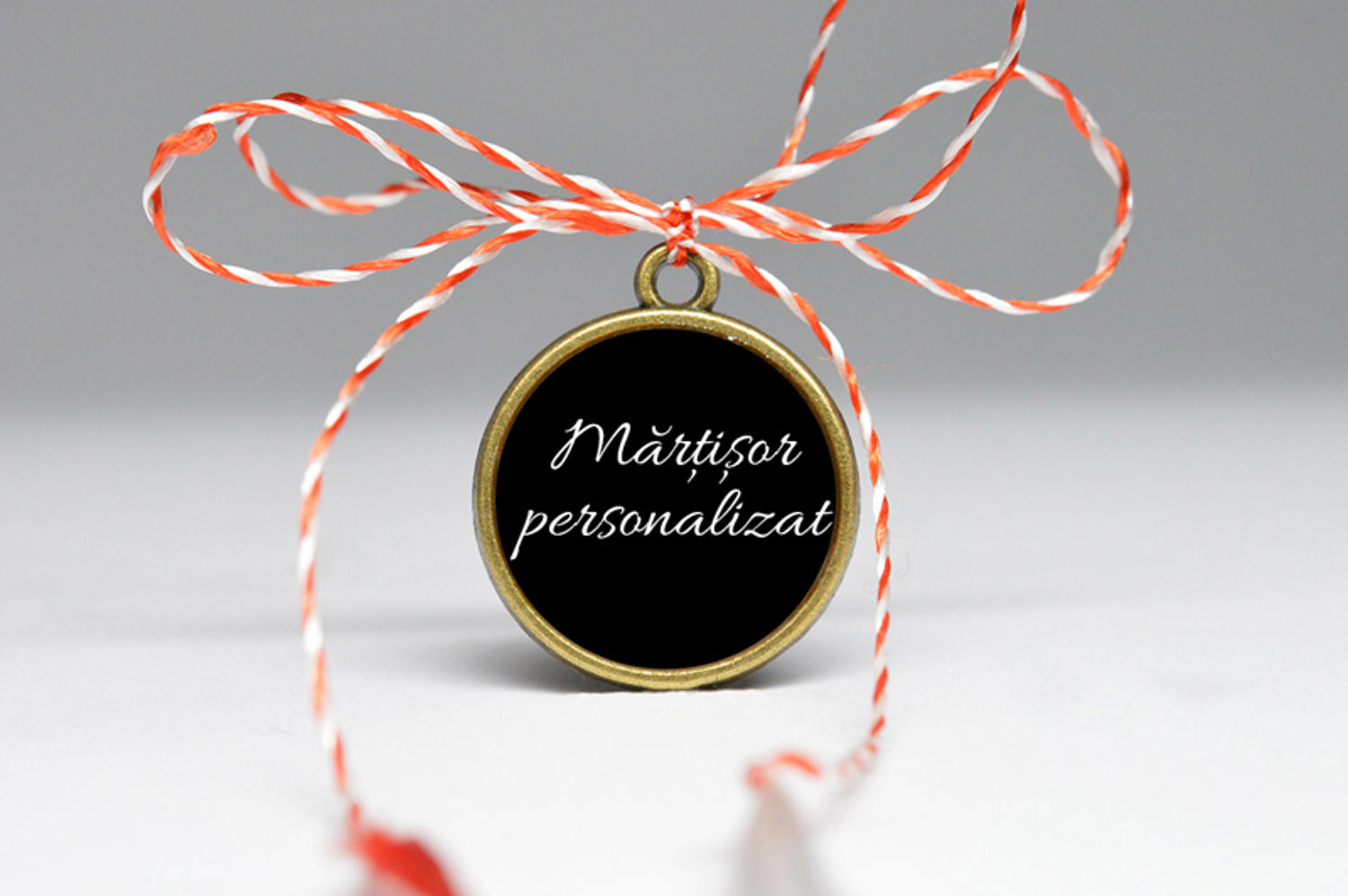 100 buc Martisor personalizat 